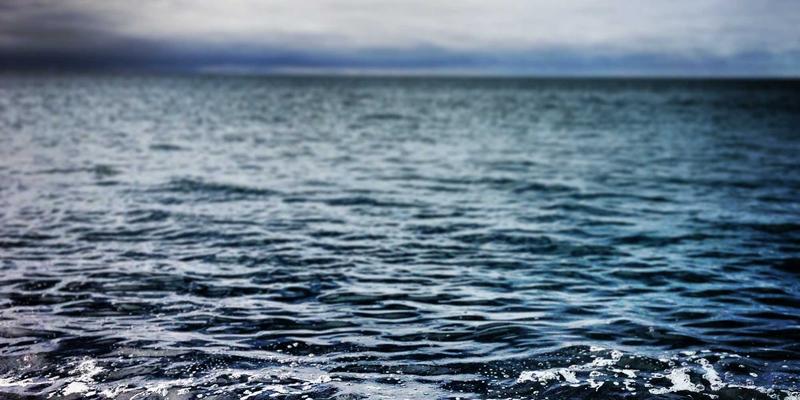 招牌背后的成本密码：深度解析亚克力招牌与LED发光字供应链，教你优化每一分钱